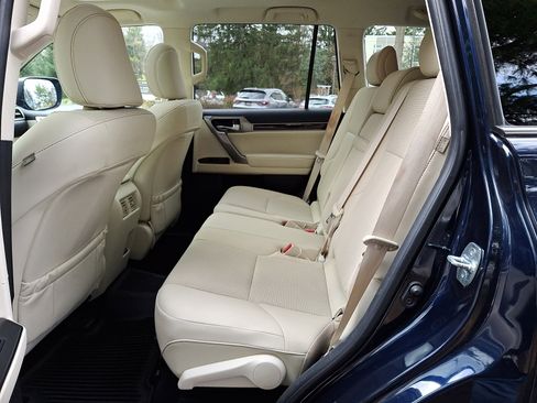 Certified 2022 Lexus GX 460 Premium image 10