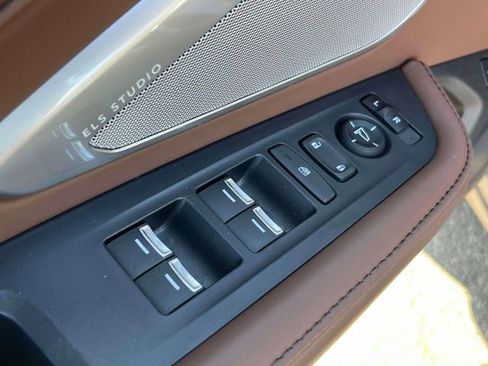 Used 2024 Acura RDX SH-AWD w/ Technology Package image 19