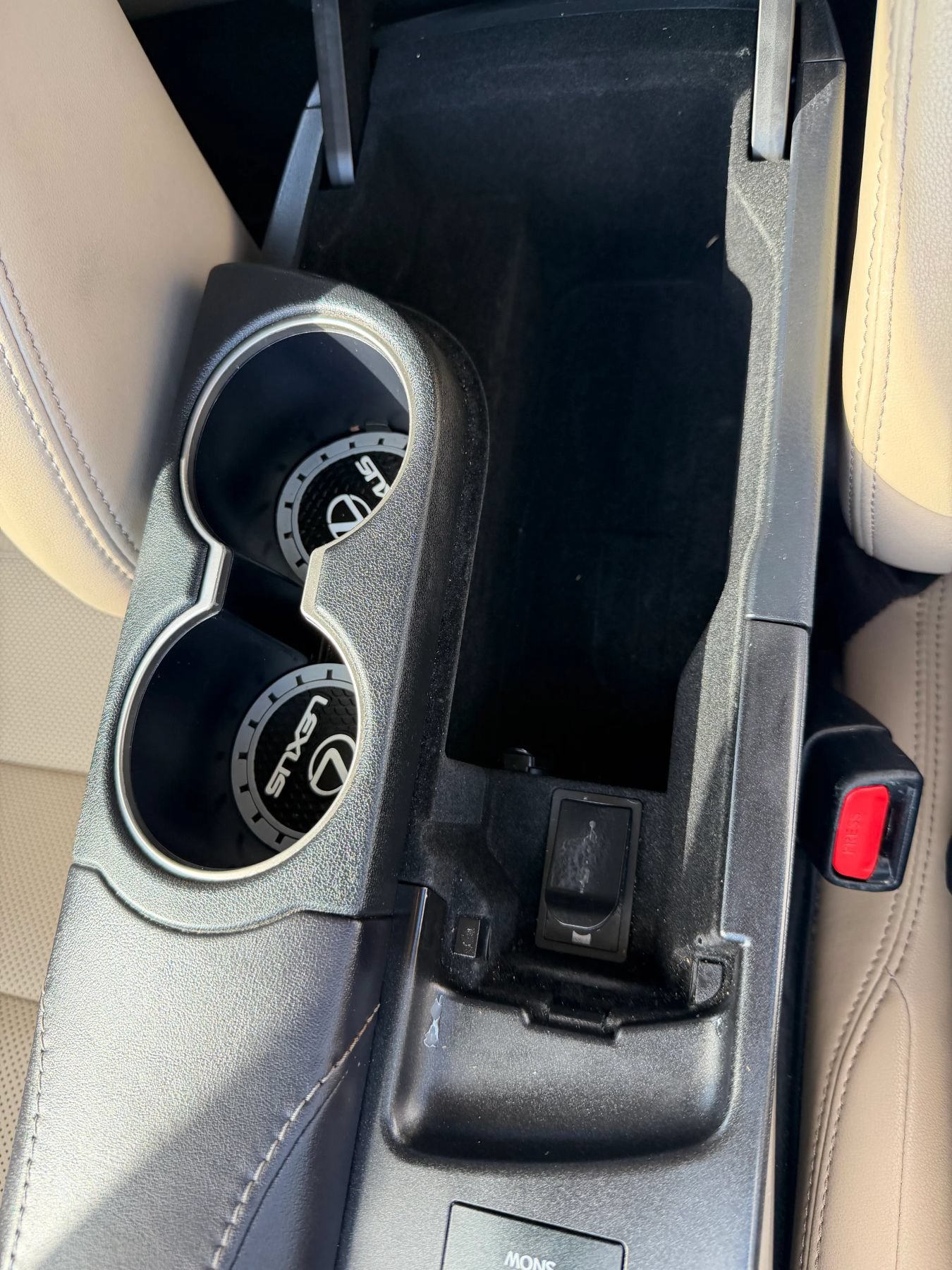 Used 2018 Lexus IS 300 AWD w/ Comfort Package image 35