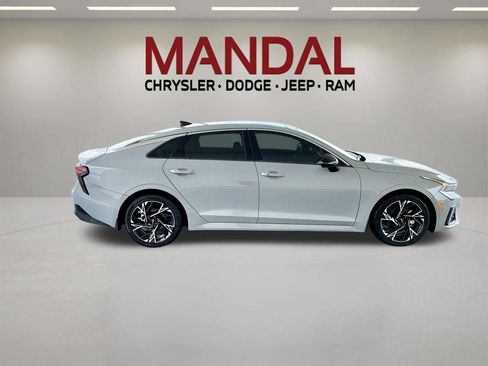 Used 2025 Kia K5 GT-Line w/ GT-Line Premium Package FWD image 4