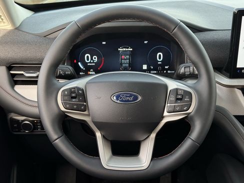 New 2026 Ford Explorer Active image 11
