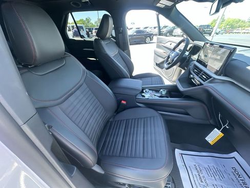 New 2026 Ford Explorer ST-Line AWD/4WD image 32