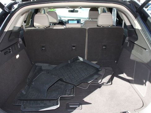 Certified 2022 Lincoln Nautilus Standard w/ Premium Package image 19