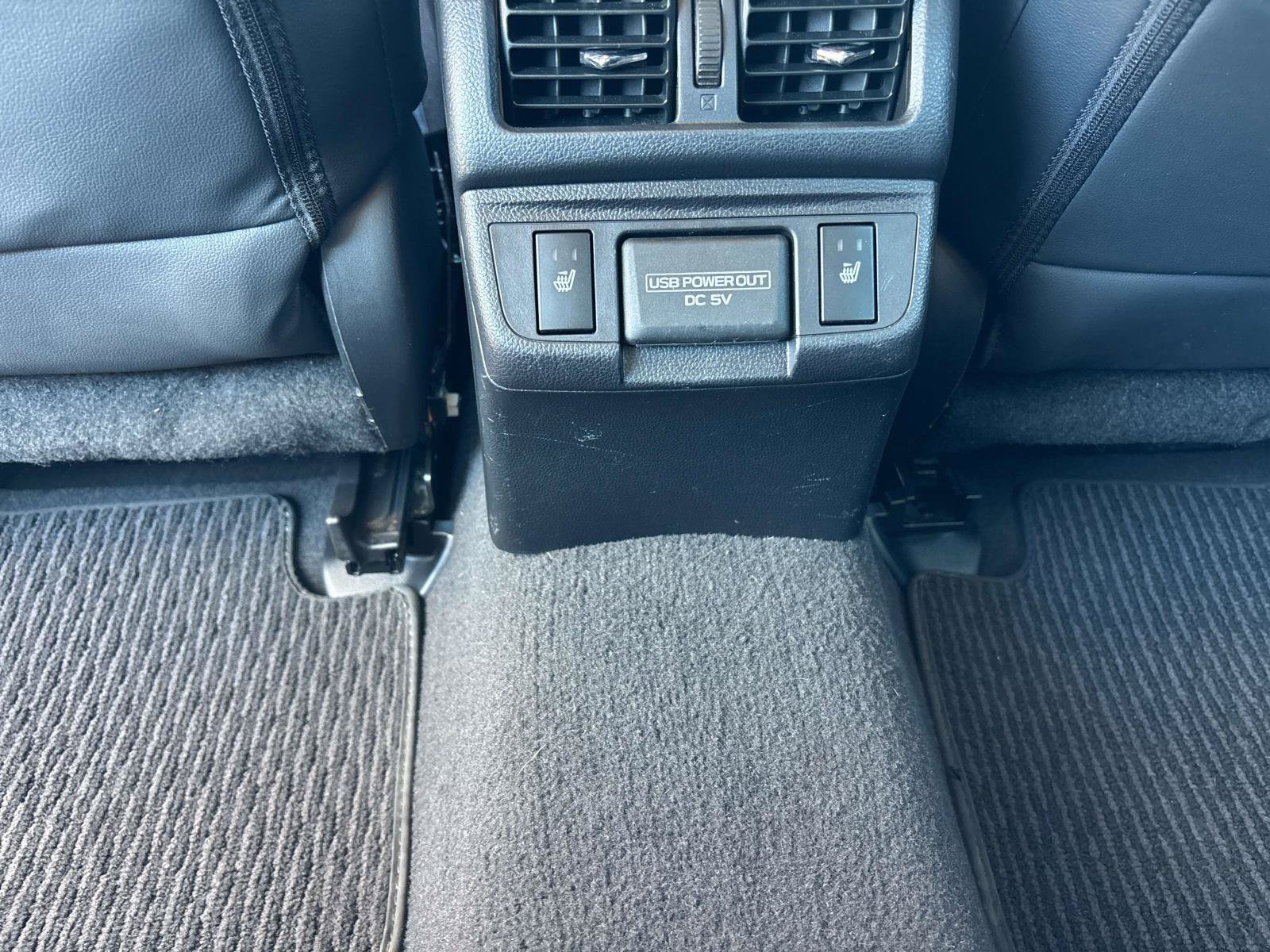 Used 2018 Subaru Outback 2.5i Limited AWD/4WD image 12