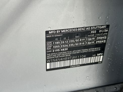 Used 2026 Mercedes-Benz GLA 250 4MATIC image 35
