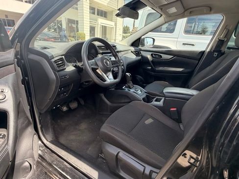 Used 2021 Nissan Rogue Sport S FWD image 5