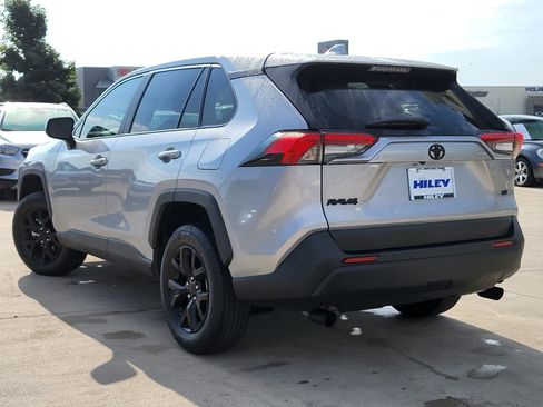 Used 2025 Toyota RAV4 LE FWD image 3