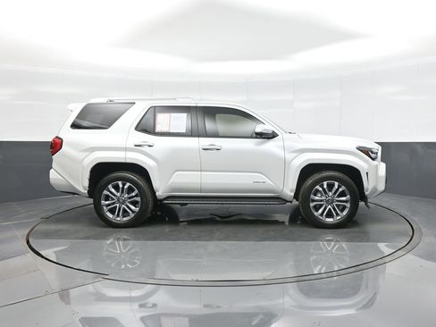 Certified 2025 Toyota 4Runner Limited image 8