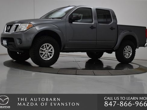 Used 2016 Nissan Frontier SV image 14