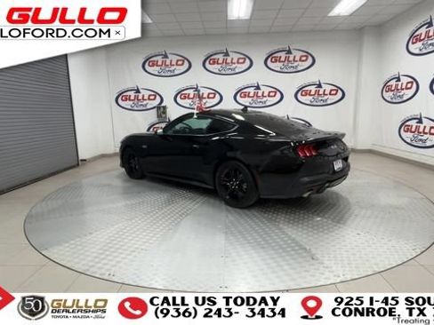 Used 2025 Ford Mustang GT RWD image 6