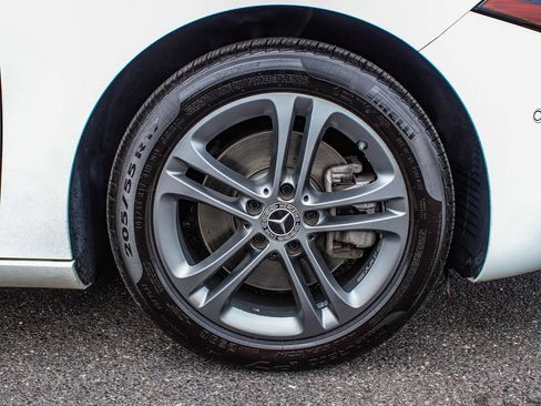 Used 2020 Mercedes-Benz A 220 4MATIC image 7