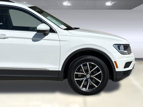 Used 2021 Volkswagen Tiguan 4Motion SE AWD/4WD image 31