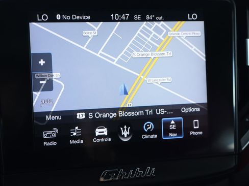 Used 2018 Maserati Ghibli S GranLusso RWD image 23