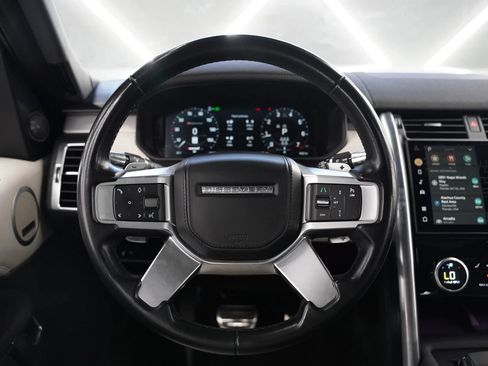 Used 2022 Land Rover Discovery HSE R-Dynamic AWD/4WD image 31