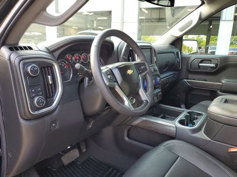 Used 2022 Chevrolet Silverado 1500 LTZ image 20