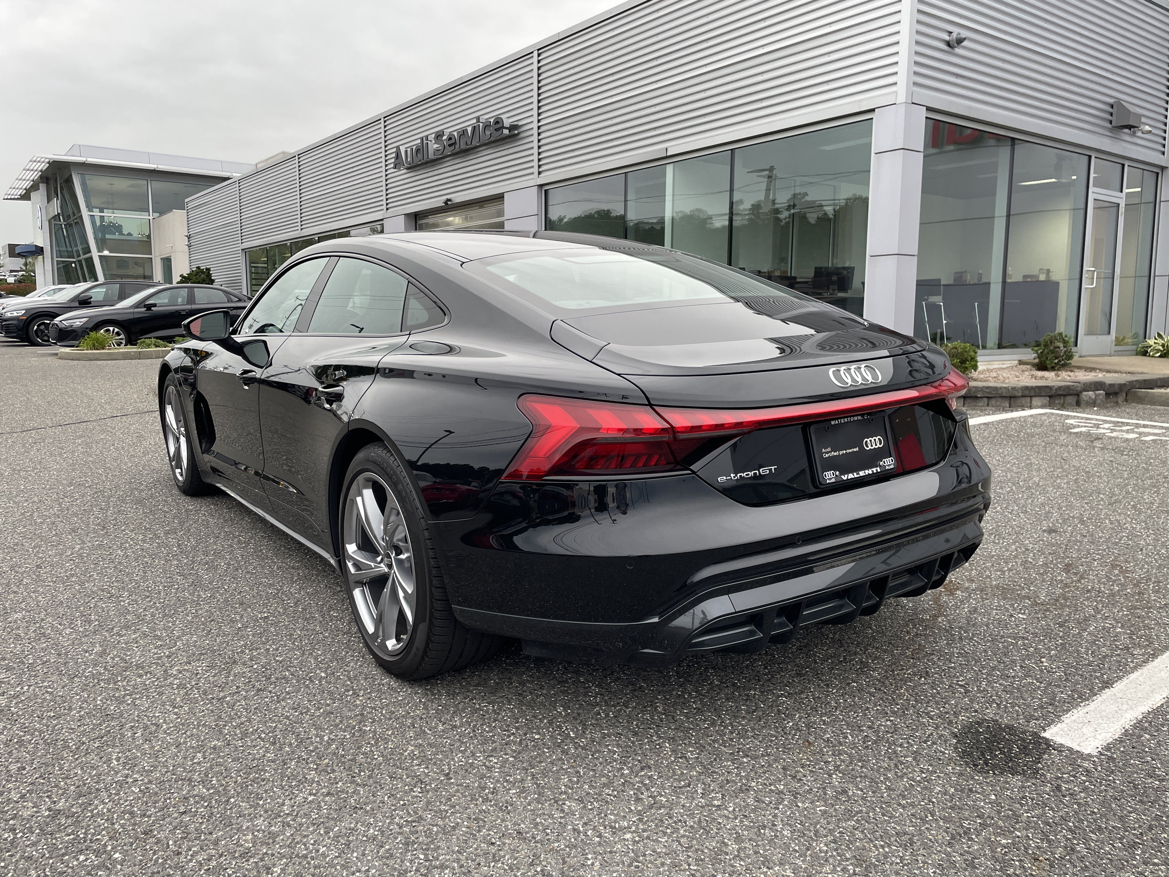 Certified 2024 Audi e-tron GT Premium Plus AWD/4WD image 6