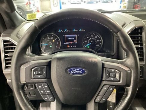 Used 2018 Ford F150 XLT w/ Equipment Group 302A Luxury AWD/4WD image 7