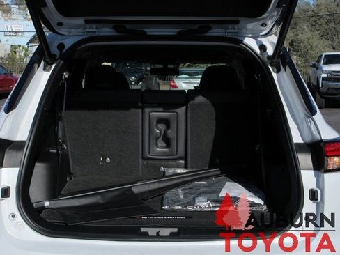 Used 2023 Mitsubishi Outlander SEL image 7