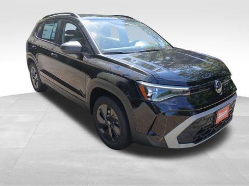 New 2025 Volkswagen Taos S image 7