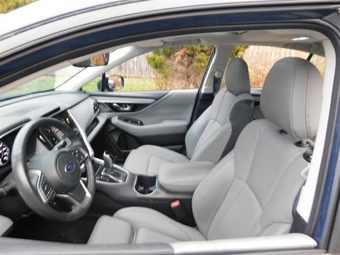 Used 2023 Subaru Legacy Limited image 5