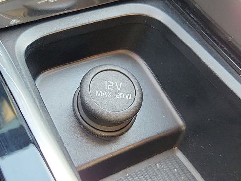 Certified 2023 Volvo XC60 T8 Plus w/ Climate Package image 24