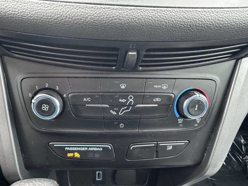 Used 2017 Ford Escape S FWD image 21