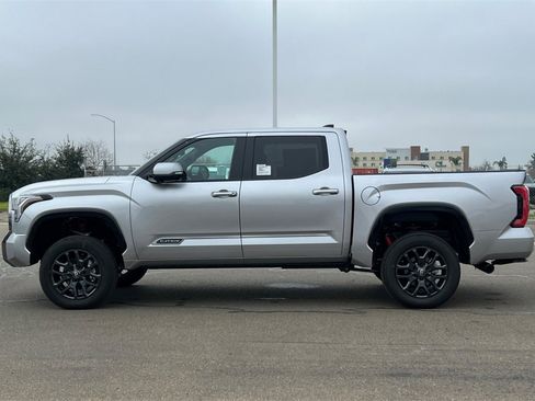 New 2026 Toyota Tundra Platinum image 7