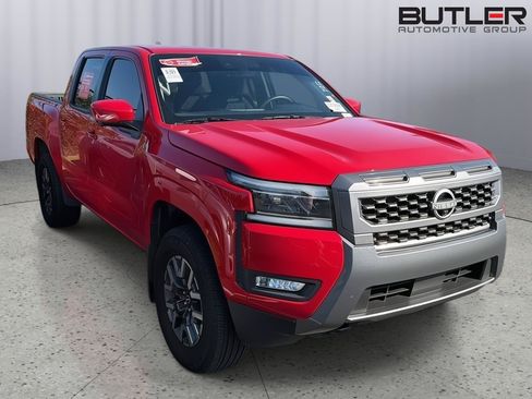 Used 2025 Nissan Frontier SL AWD/4WD image 6