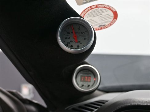 Used 2012 Dodge Challenger SRT8 w/ Premium Sound Group image 26