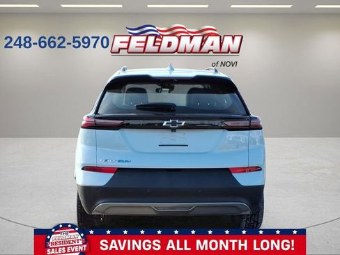 Used 2022 Chevrolet Bolt EUV LT w/ Convenience Package image 4