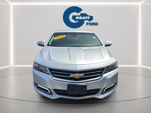 Used 2020 Chevrolet Impala LT FWD image 2