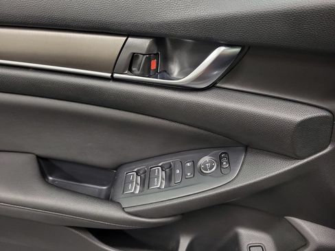 Used 2020 Honda Accord LX image 23