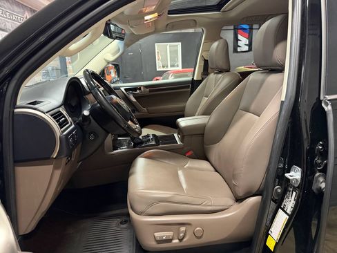 Used 2020 Lexus GX 460 Premium AWD/4WD image 16