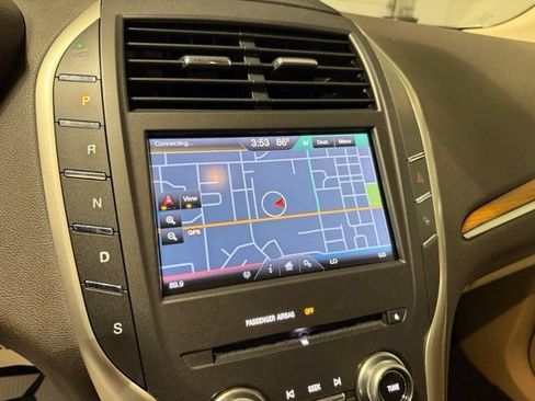 Used 2015 Lincoln MKC AWD w/ Equipment Group 102A Reserve image 21