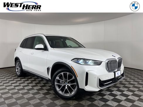Certified 2024 BMW X5 xDrive40i w/ Premium Package image 1