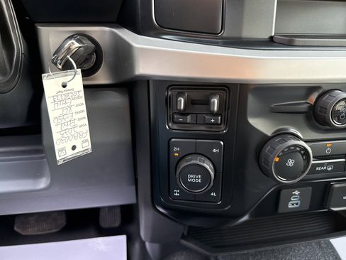 Used 2025 Ford F250 XL w/ XL Driver Assist Package image 31