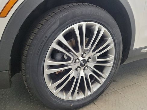 Used 2016 Lincoln MKX Reserve w/ Driver Assistance Package AWD/4WD image 31