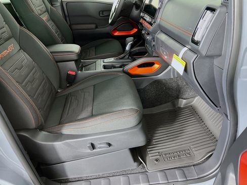 New 2026 Nissan Frontier PRO-4X w/ Pro-4x Convenience Package AWD/4WD image 22
