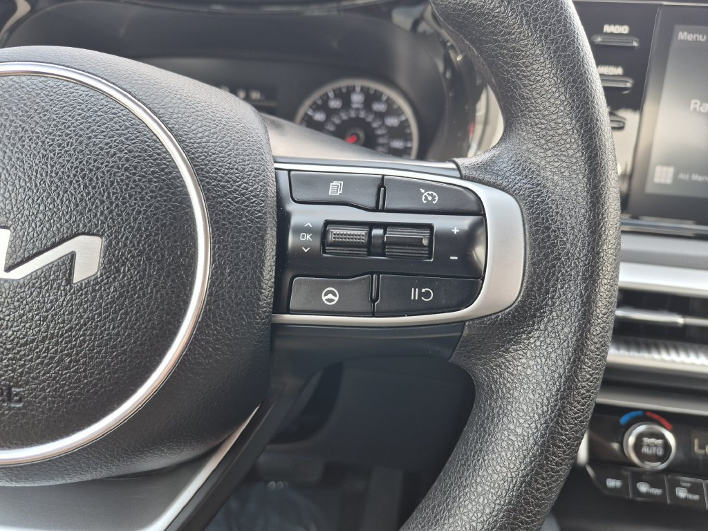 Used 2024 Kia K5 LXS FWD image 20