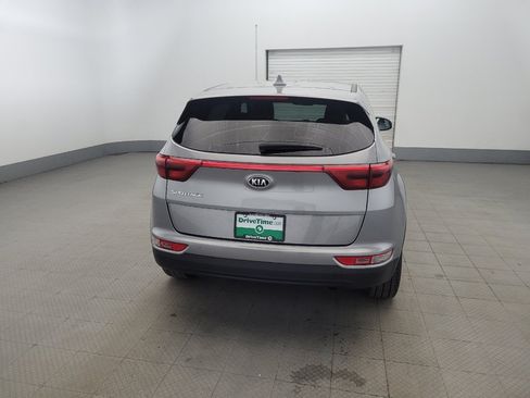 Used 2019 Kia Sportage LX AWD/4WD image 7