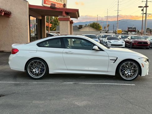 Used 2017 BMW M4 Coupe image 4