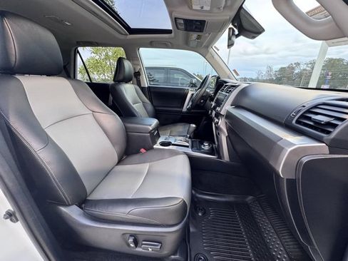 Used 2023 Toyota 4Runner SR5 Premium image 13