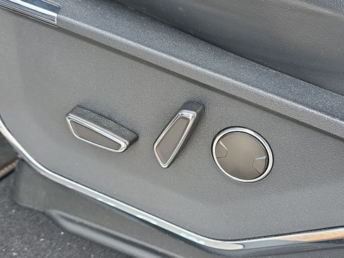 Used 2023 Ford F150 Platinum w/ Equipment Group 701A High image 12