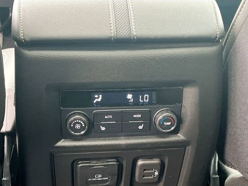 Used 2023 Chevrolet Traverse Premier w/ Redline Edition FWD image 27