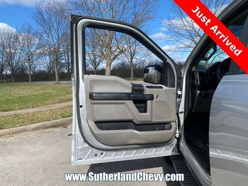 Used 2016 Ford F150 XL w/ Equipment Group 101A Mid image 13