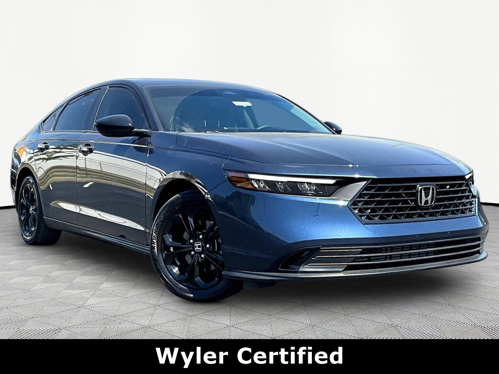 Used 2025 Honda Accord SE image 3