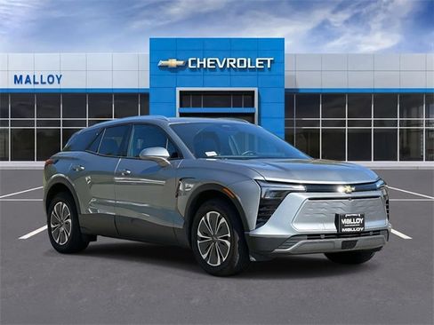 Used 2024 Chevrolet Blazer EV LT image 1