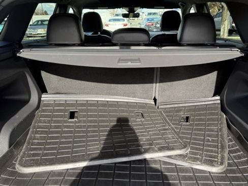 Used 2023 Volkswagen Atlas Cross Sport SEL Premium R-Line image 11