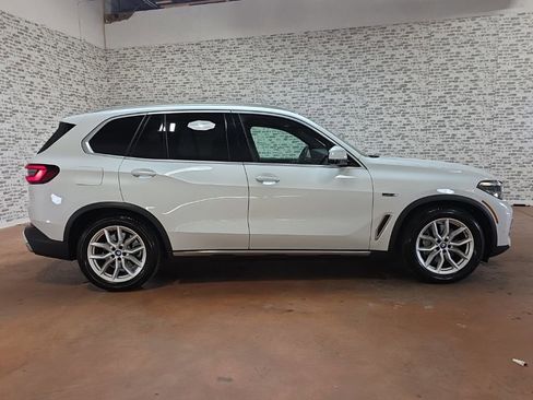 Used 2022 BMW X5 xDrive45e image 7