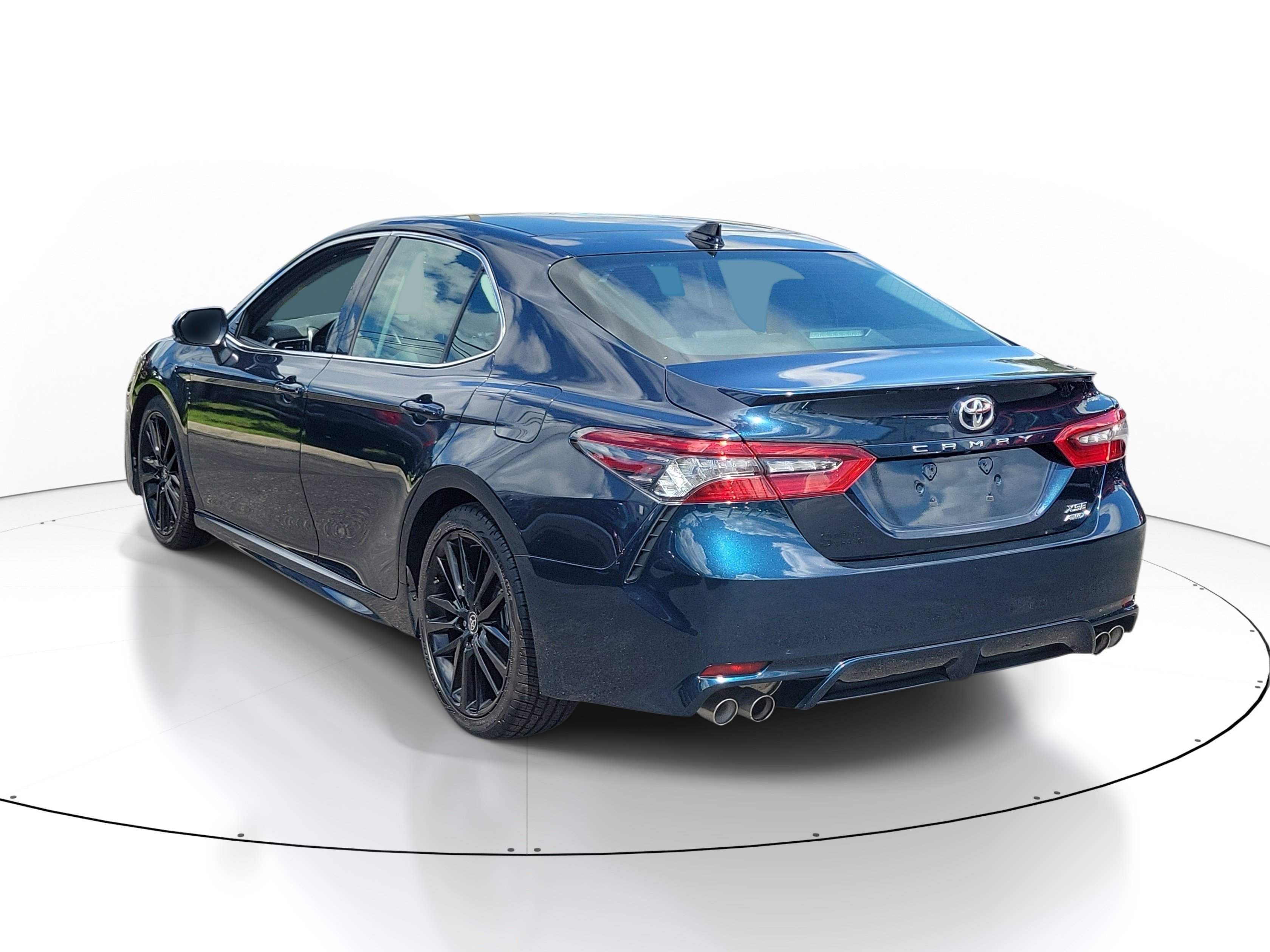 Used 2021 Toyota Camry XSE AWD/4WD image 4